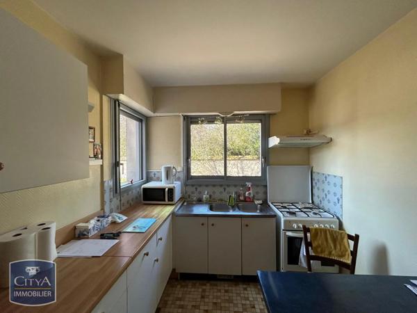 Appartement à louer 3 pièces 77.44m²