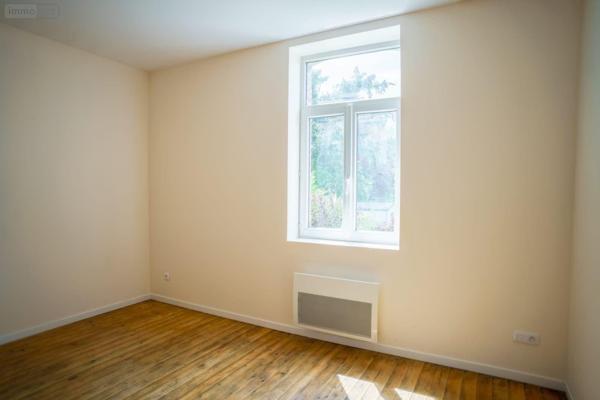 Maison de ville à louer à Solre-le-Château dans le Nord (59740), ref : 2235