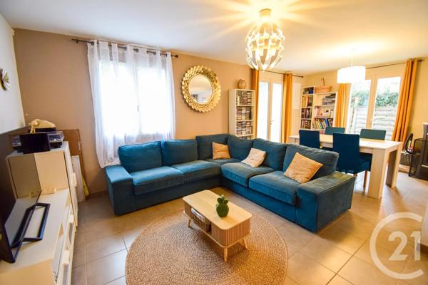 Maison à vendre  6 pièces - 107,95 m 2   CHALEINS  - 01