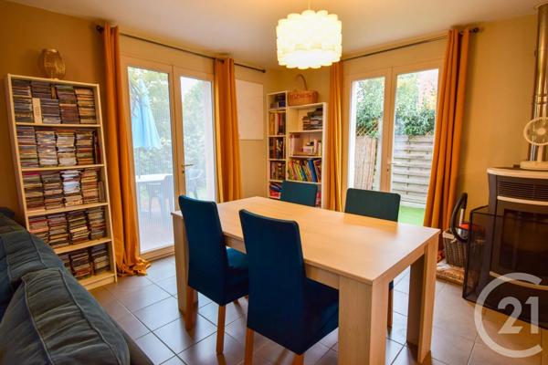 Maison à vendre  6 pièces - 107,95 m 2   CHALEINS  - 01