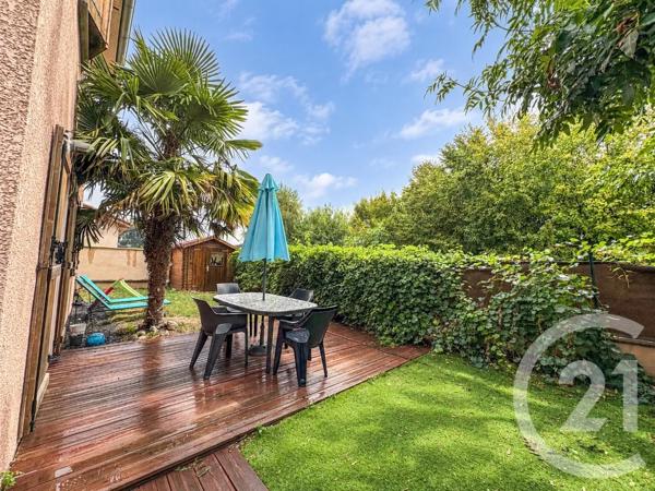 Maison à vendre  6 pièces - 107,95 m 2   CHALEINS  - 01