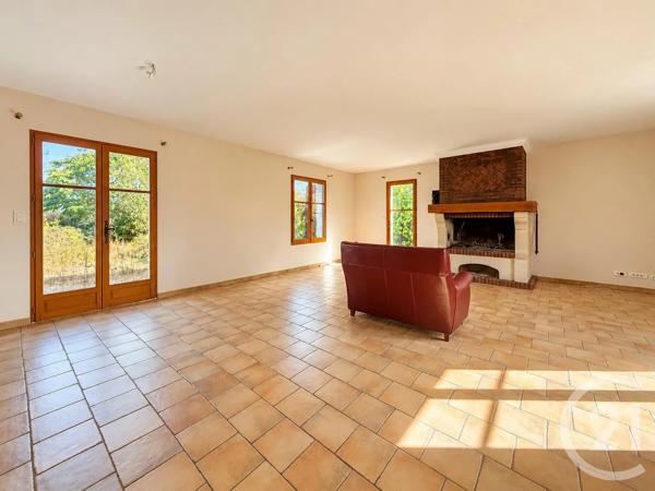 Maison à vendre  6 pièces - 180 m 2   TREVOL  - 03