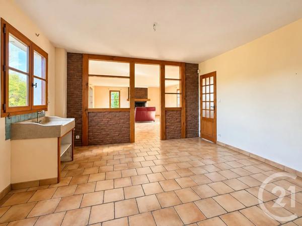 Maison à vendre  6 pièces - 180 m 2   TREVOL  - 03