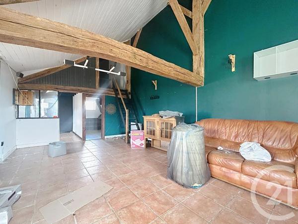 Maison à vendre  4 pièces - 155,37 m 2   TREBAN  - 03