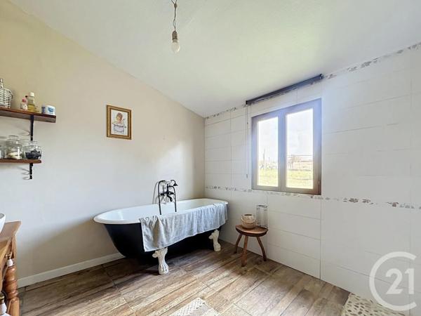 Maison à vendre  4 pièces - 155,37 m 2   TREBAN  - 03
