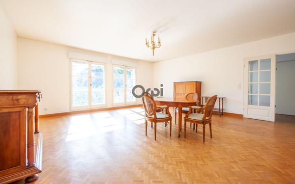 Appartement à vendre    4 pièces • 107,19 m2 Le Plessis-Robinson