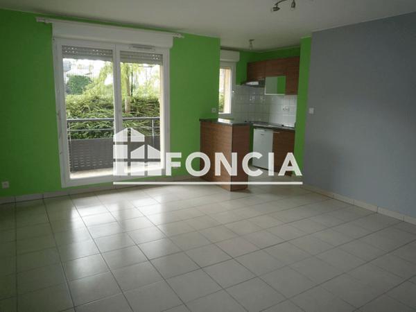 Location Appartement 2 pièces 42.79 m² - 21 AVENUE DES NATIONS Onet Le Chateau 12850