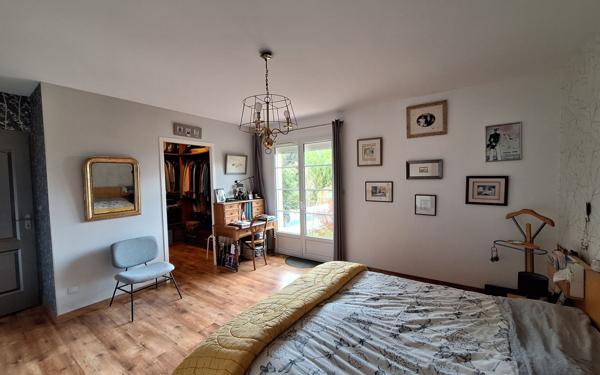 Maison à vendre    7 pièces •  Serres-Castet