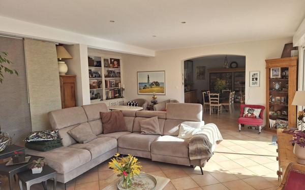 Maison à vendre    7 pièces •  Serres-Castet