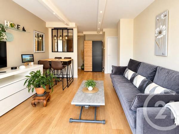 Appartement F2 à vendre  2 pièces - 43,80 m 2   PERPIGNAN  - 66