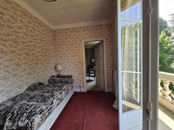 Vente Maison 8 pièces 338 m2 à Tarbes