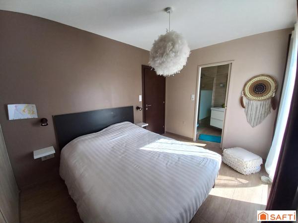 Villa d'architecte de 205 m², vue exceptionelle, piscine et garage de 50 m²