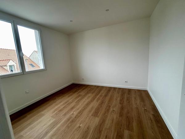 CARRIERRES SUR SEINE - Quartiers Amandiers : Maison rénovée 6P140m2