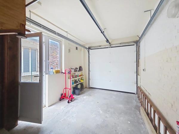 Vente                                                      Maison
                        
                     4 pièces                      103 m2                     à Laon
