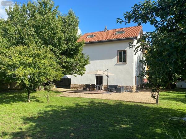 Maison à vendre à Charnay-lès-Mâcon en Saône-et-Loire (71850), ref : MA 668