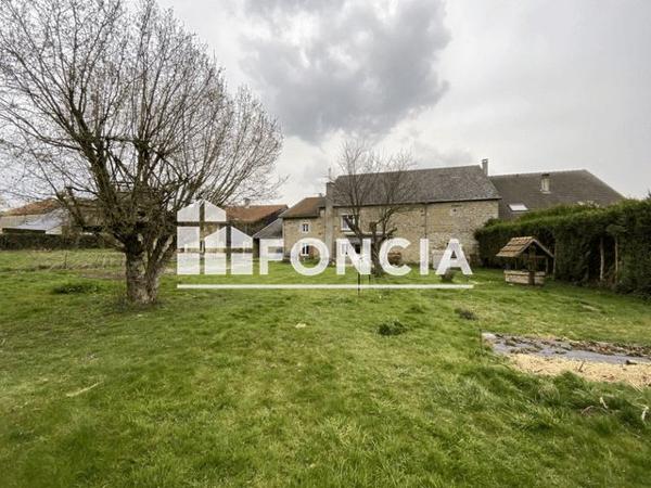 Location Maison 3 pièces 132.31 m² - 6 RUE DE LA CROIX Vendresse 08160