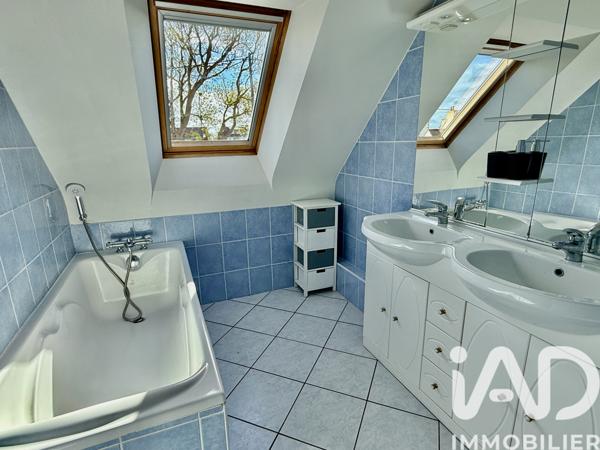 Maison à vendre 5 pièces 106,74 m² Binic-Étables-sur-Mer
