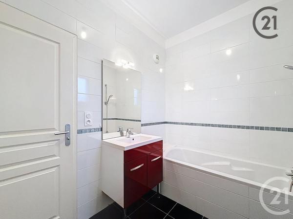 Appartement F3 à vendre  3 pièces - 65,97 m2 TROYES - 10