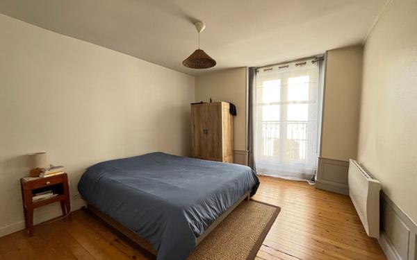Immeuble à vendre    8 pièces •  Alençon
