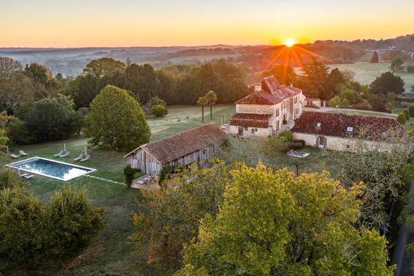 Vente Maison de luxe Bergerac 15 Pièces 750 m²