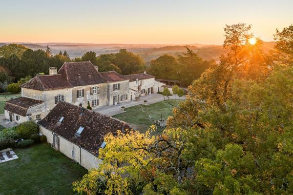 Vente Maison de luxe Bergerac 15 Pièces 750 m²