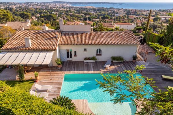 Vente Bastide Le Golfe Juan 8 Pièces 268 m²