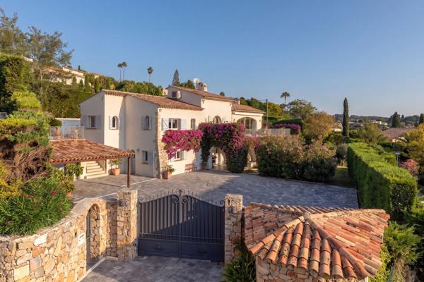 Vente Bastide Le Golfe Juan 8 Pièces 268 m²