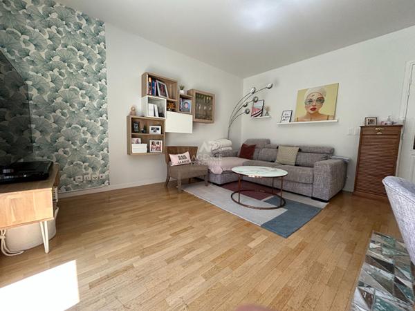 Appartement Poissy 4 pièces 93 m2 €429 000 ** - Référence 9228