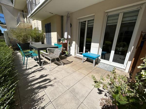 Appartement Poissy 4 pièces 93 m2 €429 000 ** - Référence 9228