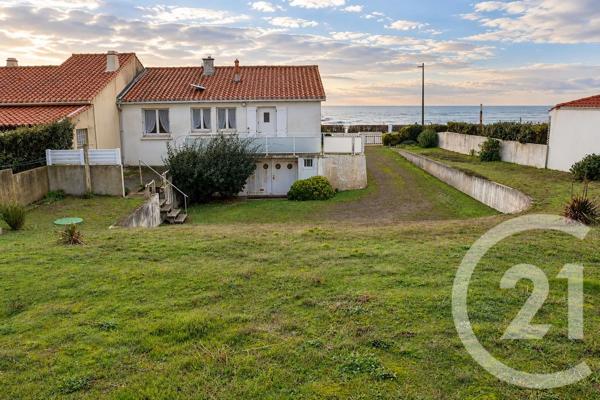 Maison à vendre  4 pièces - 71 m 2   BRETIGNOLLES SUR MER  - 85
