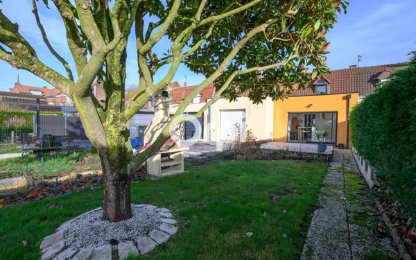 Maison à vendre    3 pièces •  Pérenchies