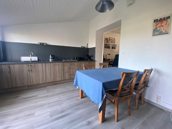 À VENDRE - MONBLANC - Maison avec vue dégagée sur les vallons