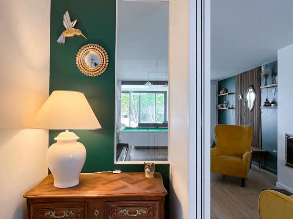 A vendre - Maison contemporaine rénovée avec piscine - Angers Hutreau - 4 chambres, garage