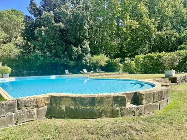 Vente / Appartement à Uzès (30700)