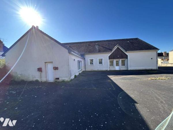 BATIMENT 360 M² environ CENTRE VILLE