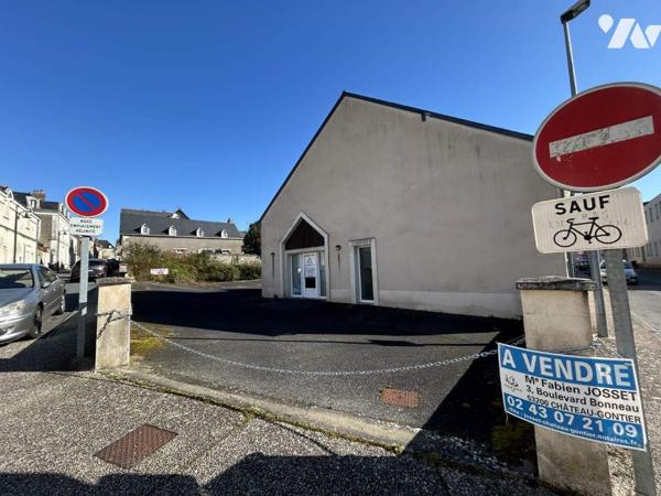 BATIMENT 360 M² environ CENTRE VILLE