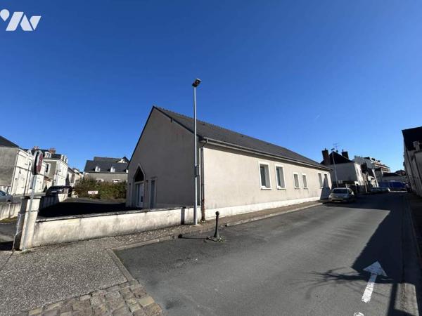 BATIMENT 360 M² environ CENTRE VILLE