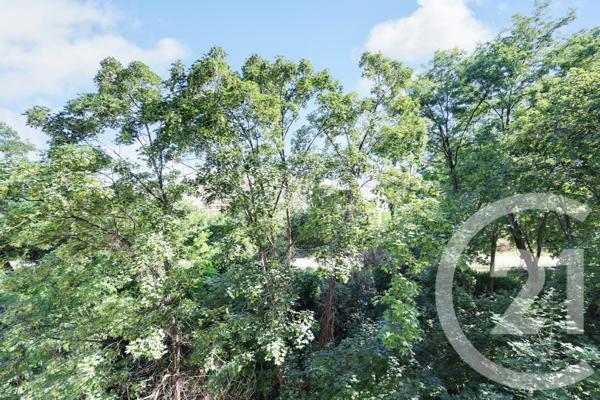 Appartement F3 à vendre  3 pièces - 65,23 m 2   PARIS  - 75013