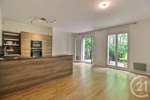 Appartement F3 à vendre  3 pièces - 65,23 m 2   PARIS  - 75013