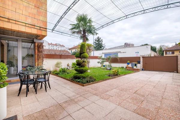 Vente Maison 6 pièces 147 m2 à Villeurbanne