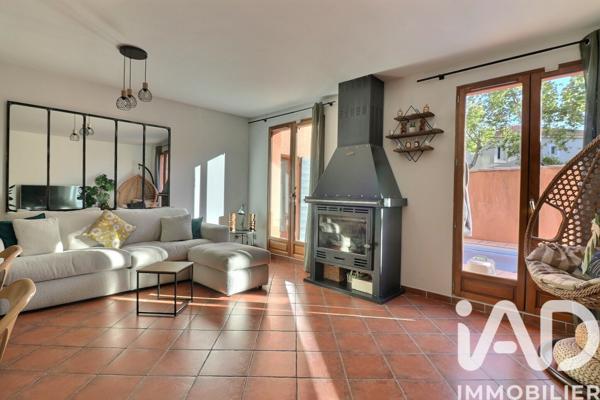 Maison à vendre 5 pièces 105 m² Cuges-les-Pins