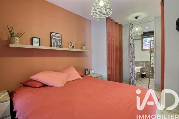Maison à vendre 5 pièces 105 m² Cuges-les-Pins