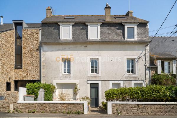 Vente
                Appartement30,93 m² - 2 Pièces -
                    SAINT MALO (35400)