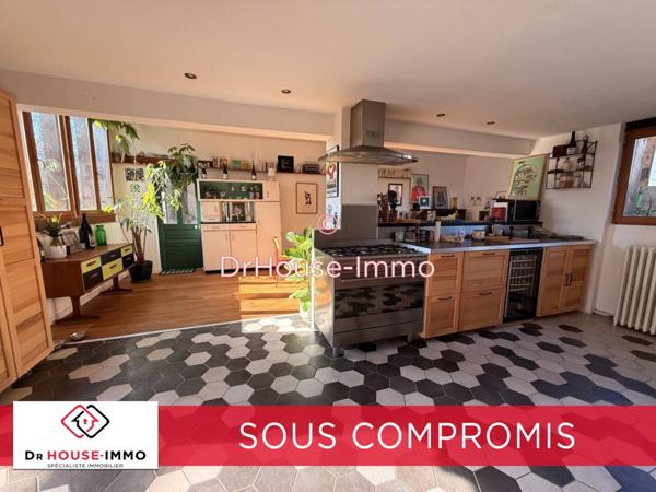 Maison à vendre 9 pièces de 214 m²