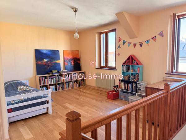 Maison à vendre 9 pièces de 214 m²