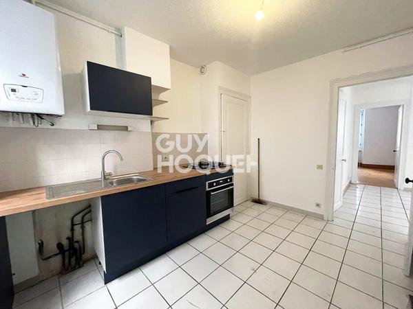 APPARTEMENT À LOUER DE 3 PIÈCES DE 95,00 M²