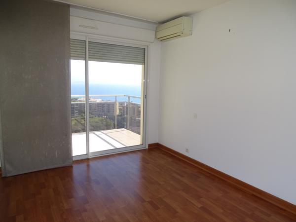 Ajaccio T4 VUE MER - ENTRÉE DE VILLE Ajaccio (20090)