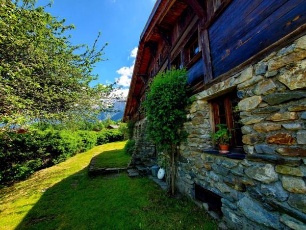 Maison à vendre  10 pièces - 335 m2 LES HOUCHES - 74