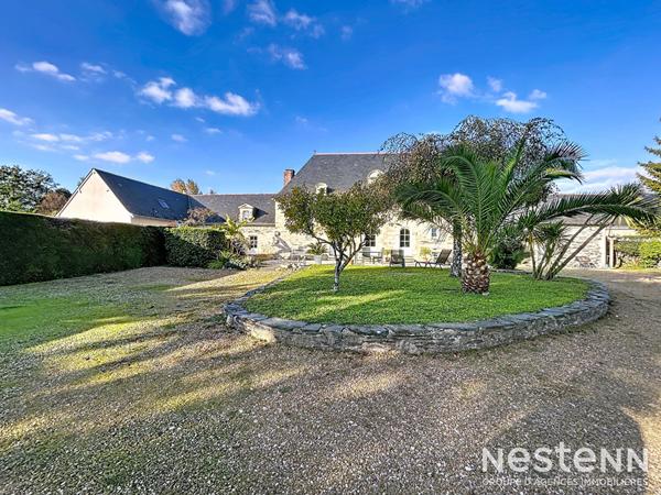 Maison de Prestige à Vendre à Corné 49800 Loire Authion 7 Chambres 1450 m² de jardin !