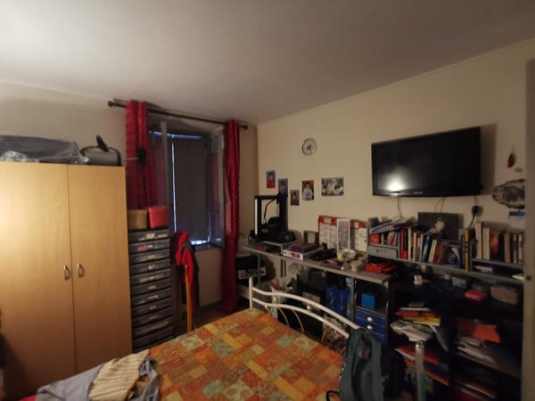 Maison en R+1 avec vie de plain pied et cour